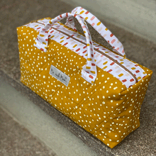 Carica l'immagine nel visualizzatore di Gallery, Beautycase - Dots